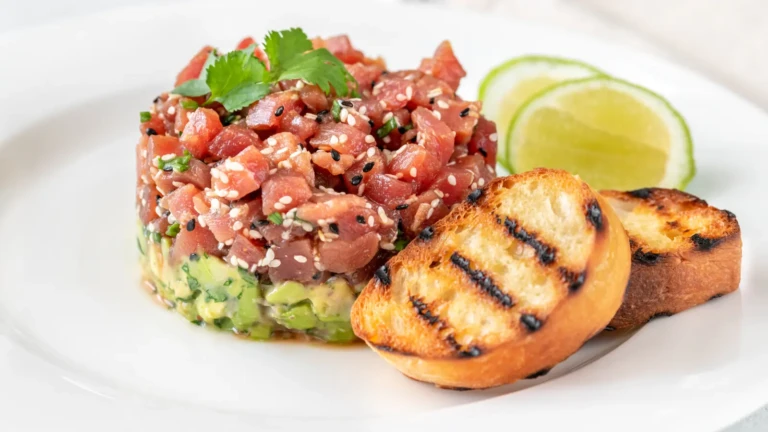Tartar de Atún para banquetes a domicilio